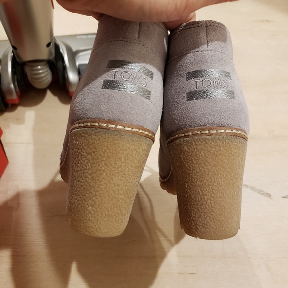 Toms Lace up wedge booties shoes - Picture 6 of 8